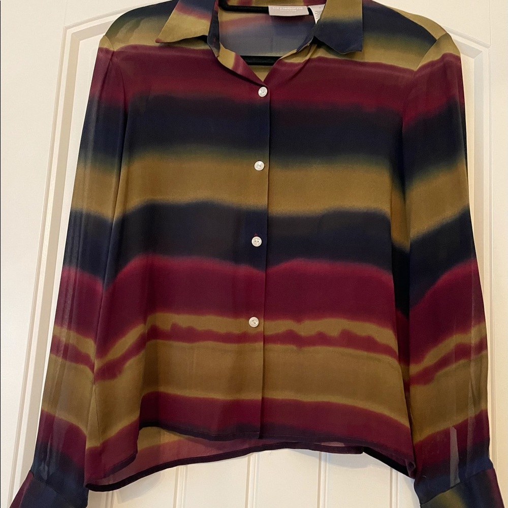 Beautiful 100% SILK LIZ CLAIBORNE Top